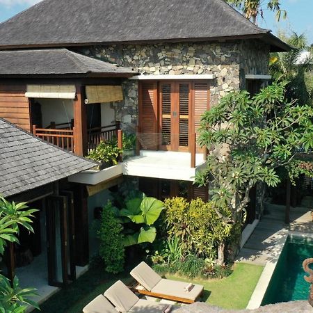 Villa Suar Seminyak Exterior foto