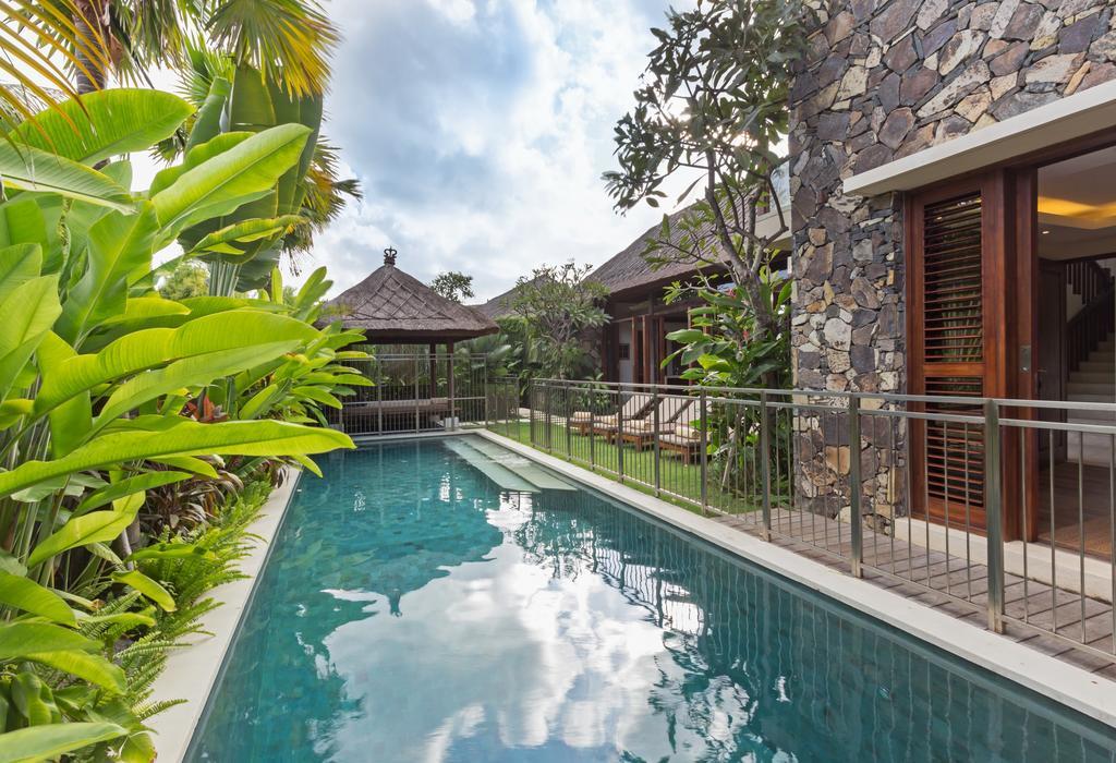 Villa Suar Seminyak Exterior foto