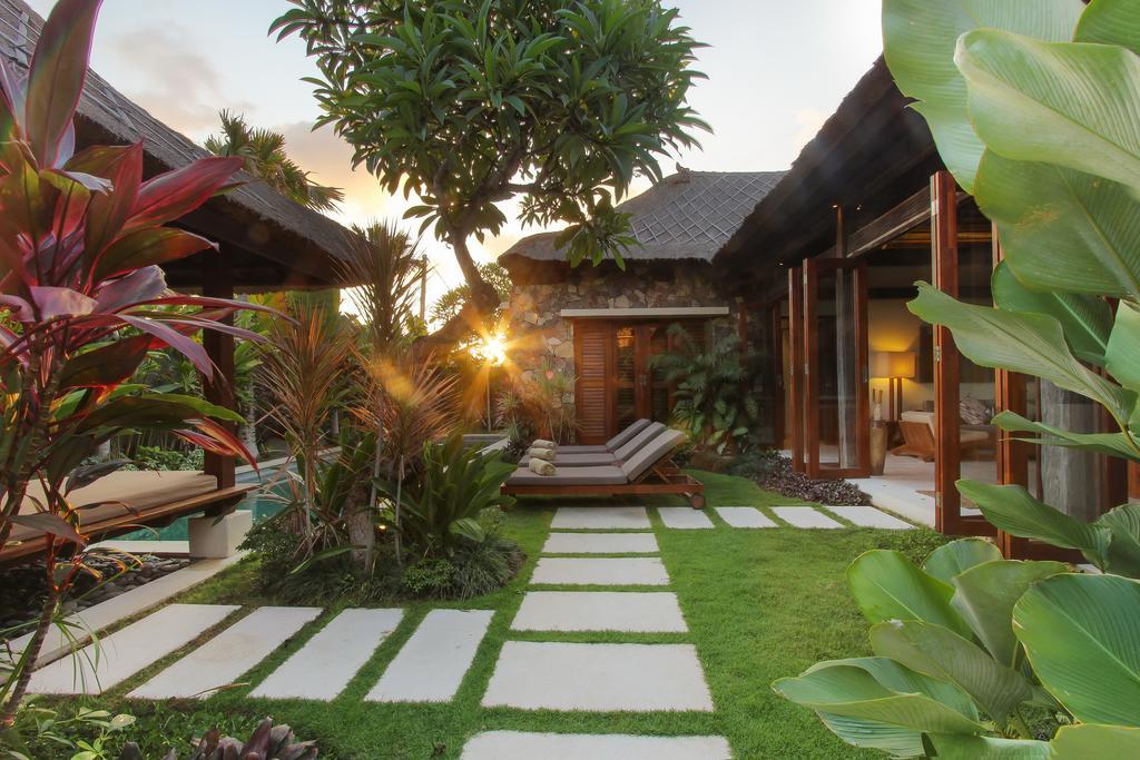 Villa Suar Seminyak Exterior foto