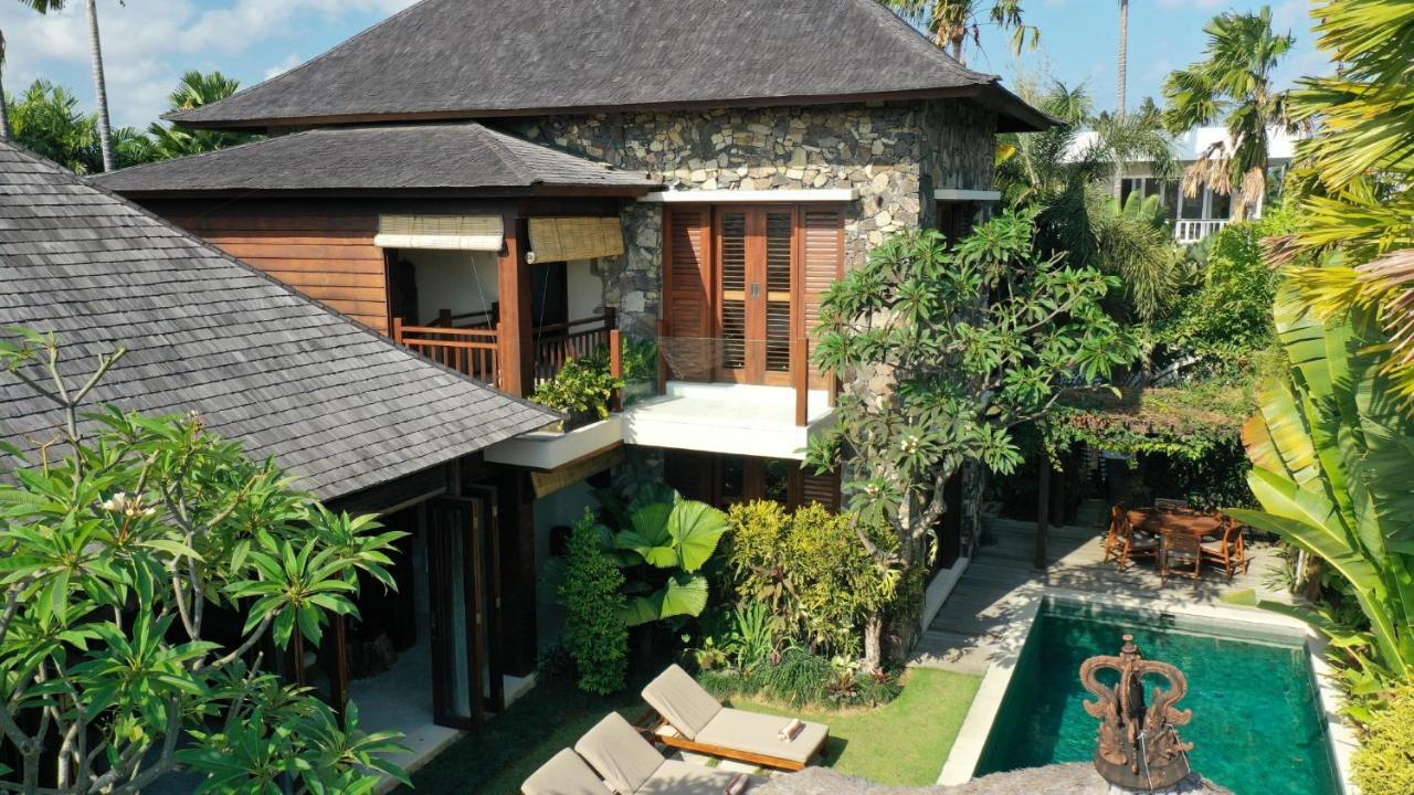 Villa Suar Seminyak Exterior foto